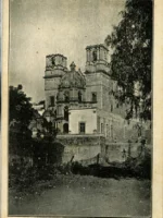 POSTAL Santuario de Guadalupe ( LEON), ed. Tipografía Rodríguez LEON,,, sin escribir, c.a. 1930, 9x 14 cm.