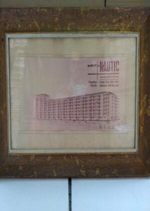 cartel EDIFICIO NAUTIC CULLERA PLAYA EN MARCO DE MADERA CON CRISTAL